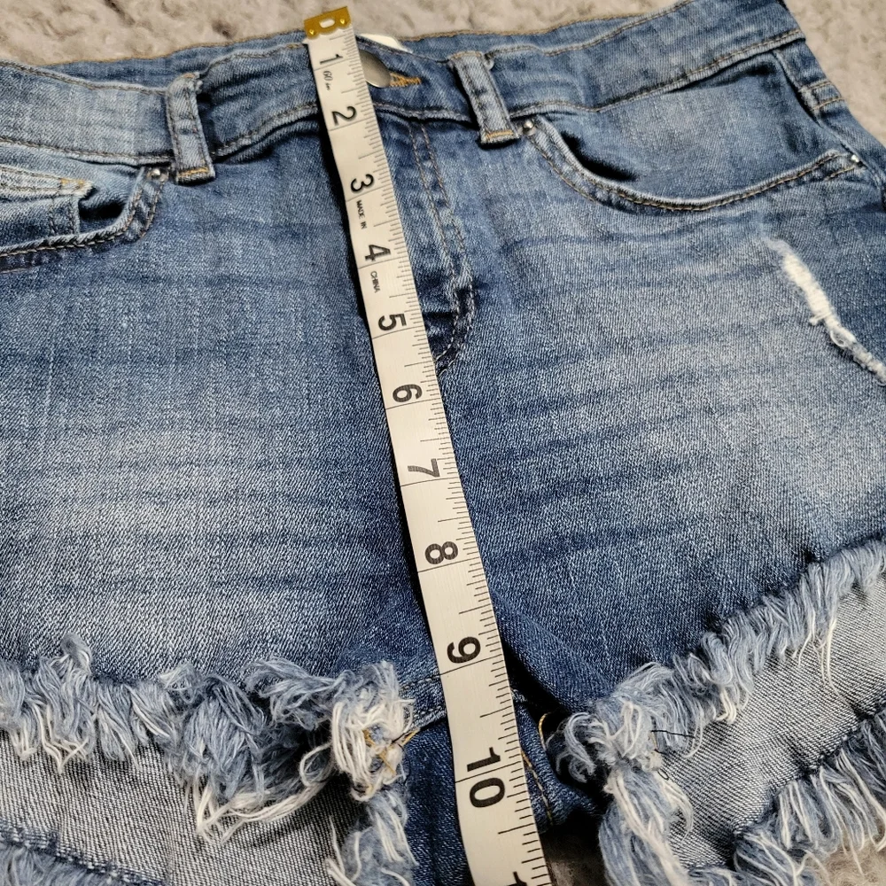 H&M Jean Shorts Size 4